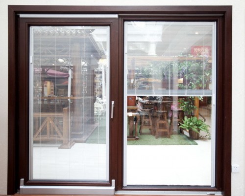 雞西內(nèi)置百葉中空玻璃