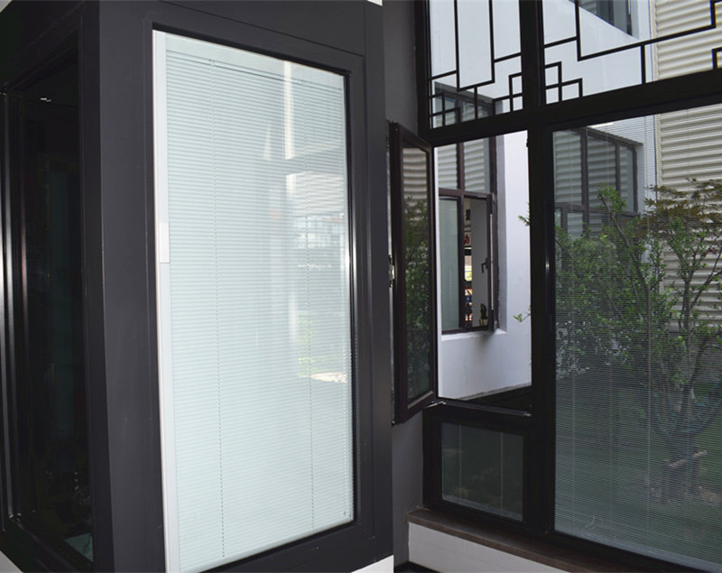 雞西內(nèi)置百葉中空玻璃